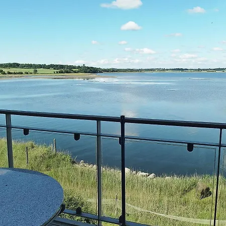 Two-bedroom Holiday In 5 Appartement