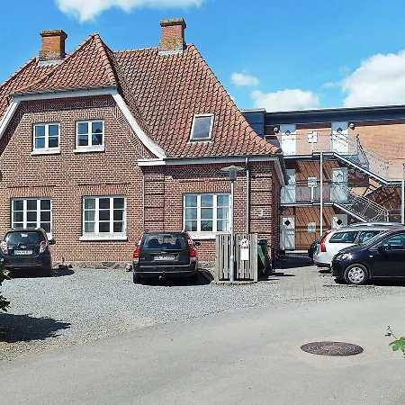 Two-bedroom Holiday In 5 Appartement *