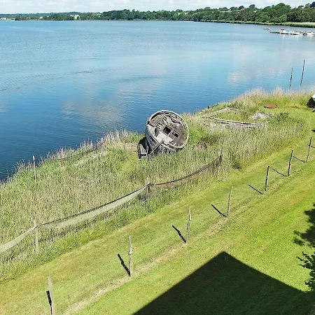 Two-bedroom Holiday In 5 Appartement Hejls